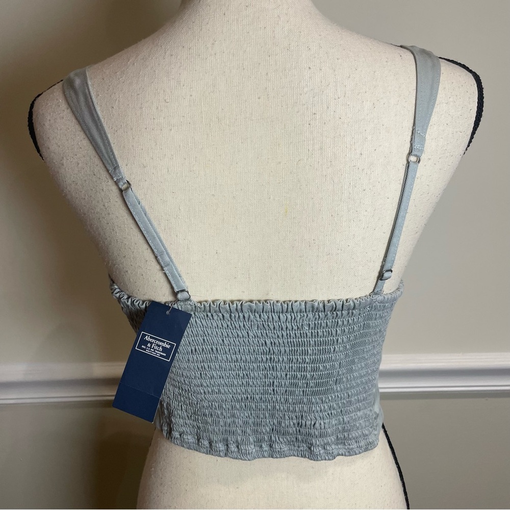 Abercrombie & Fitch Grey Cropped Smocked Back Tank NWT - Picture 2 of 3